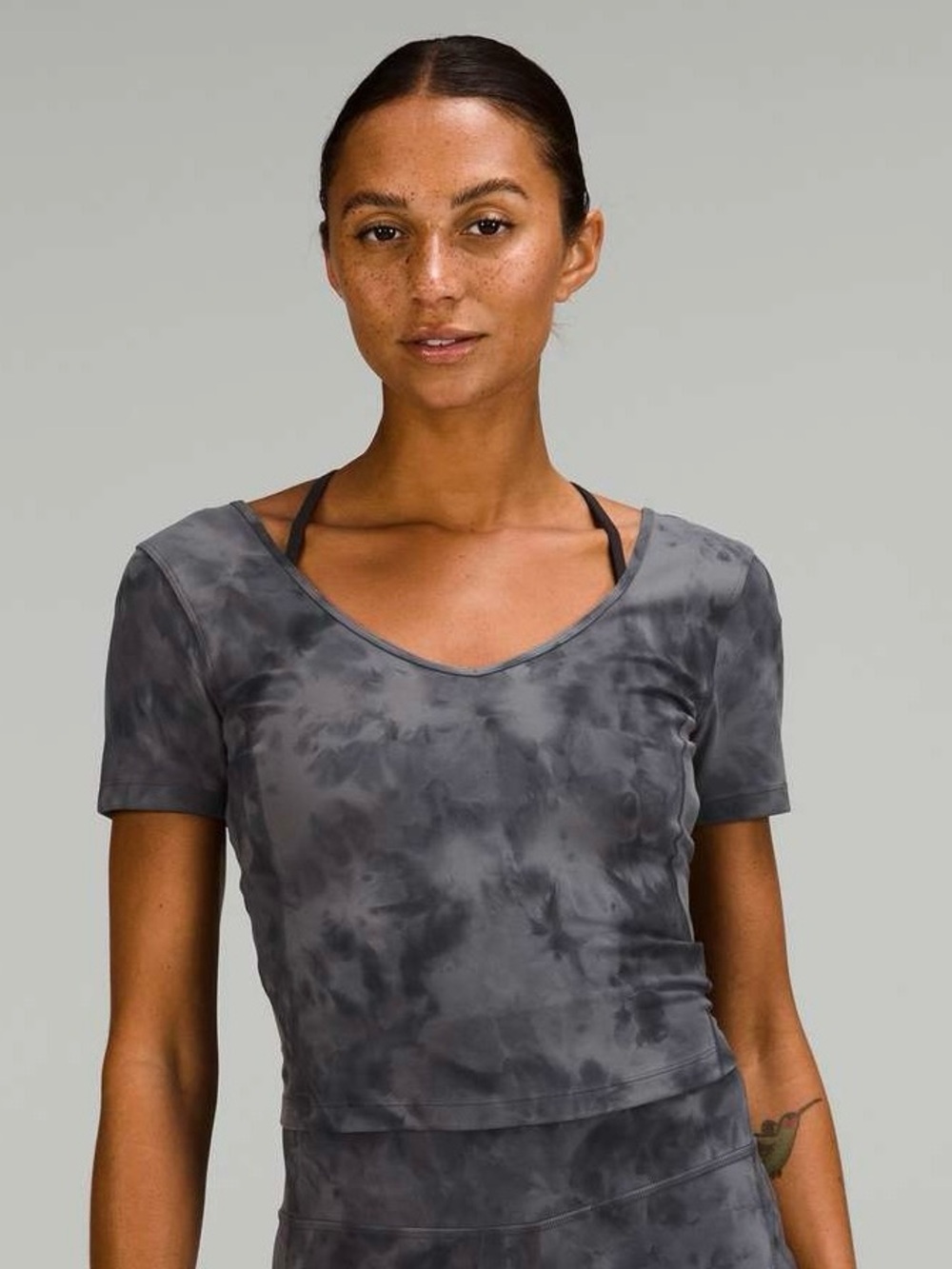 lululemon athletica Align Gray Tie-Dye V-Neck Crop Top